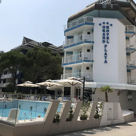 Grand Playa 4*