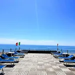 Grand Playa Hotel