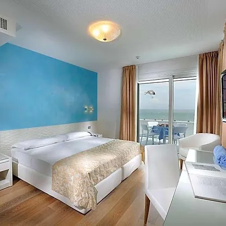 Grand Playa 4*