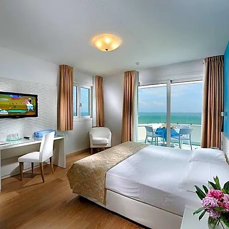 Grand Playa 4* リニャーノ・サッビアドーロ