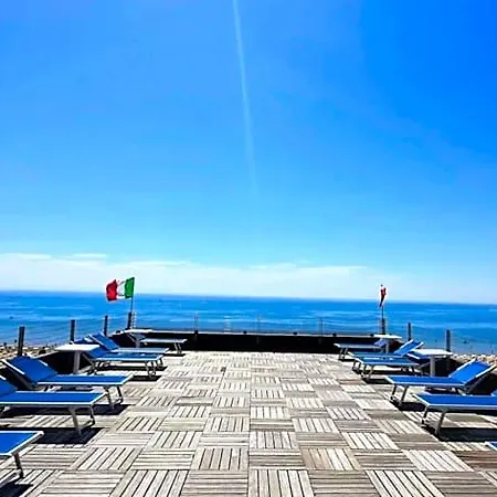 Grand Playa فندق 4*