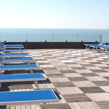 Grand Playa 4* Λινιάνο Σαμπιαντόρο