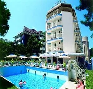 Grand Playa 4* Λινιάνο Σαμπιαντόρο